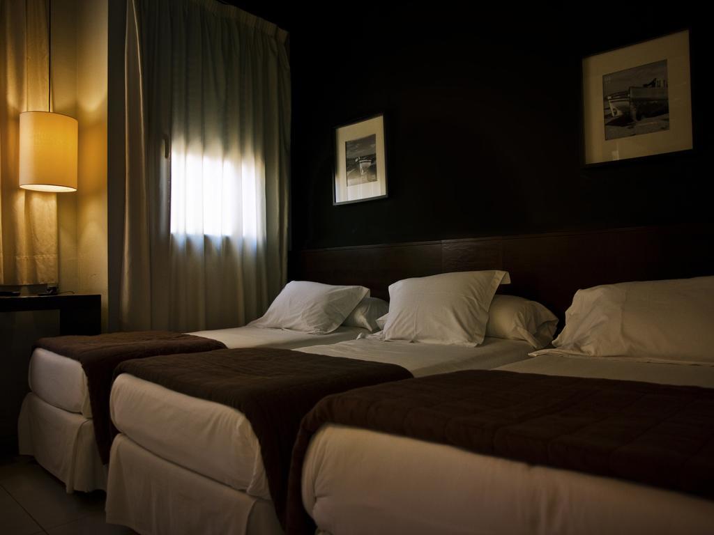 Hostal Badaloni บาดาโลนา ห้อง รูปภาพ